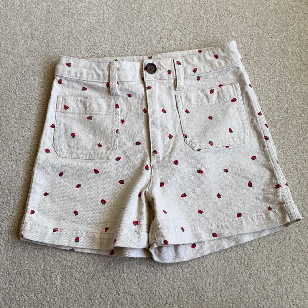 MADEWELL shorts with strawberries — NWOT — size 25